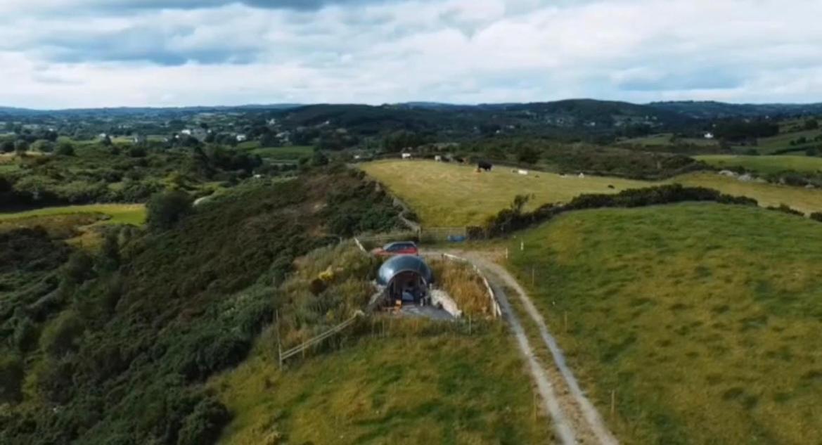Hilltop Hideaway - Secluded Pod With Private Hot Tub Newry Exterior photo
